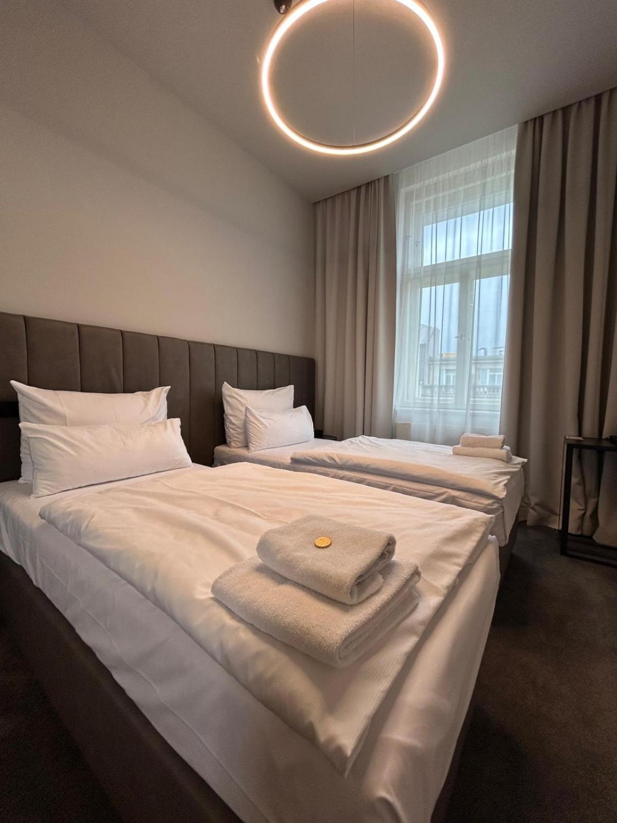 Hotel The Gold Bank Praga Exterior foto