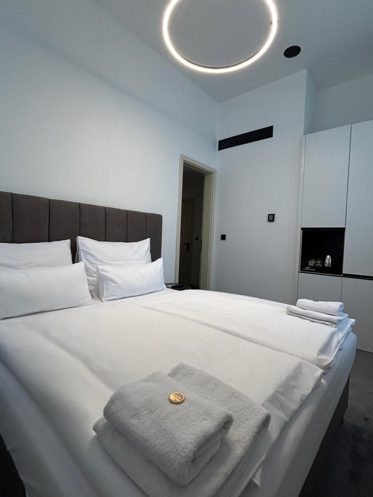 Hotel The Gold Bank Praga Exterior foto